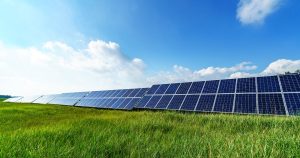 Leia mais sobre o artigo Transporte e Logística de Painel Solar: Soluções Especializadas no Brasil e no Mundo